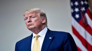 تصريحات ترامب بشأن إجلاء أميركيين من الشرق الأوسط تدفع الذهب للارتفاع