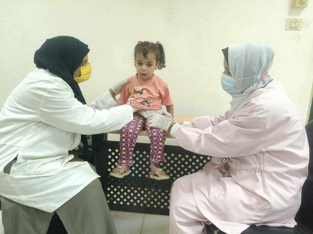 صحة المنيا: قوافل طبية مجانية بسمالوط تقدم الرعاية لـ2096 مواطنًا