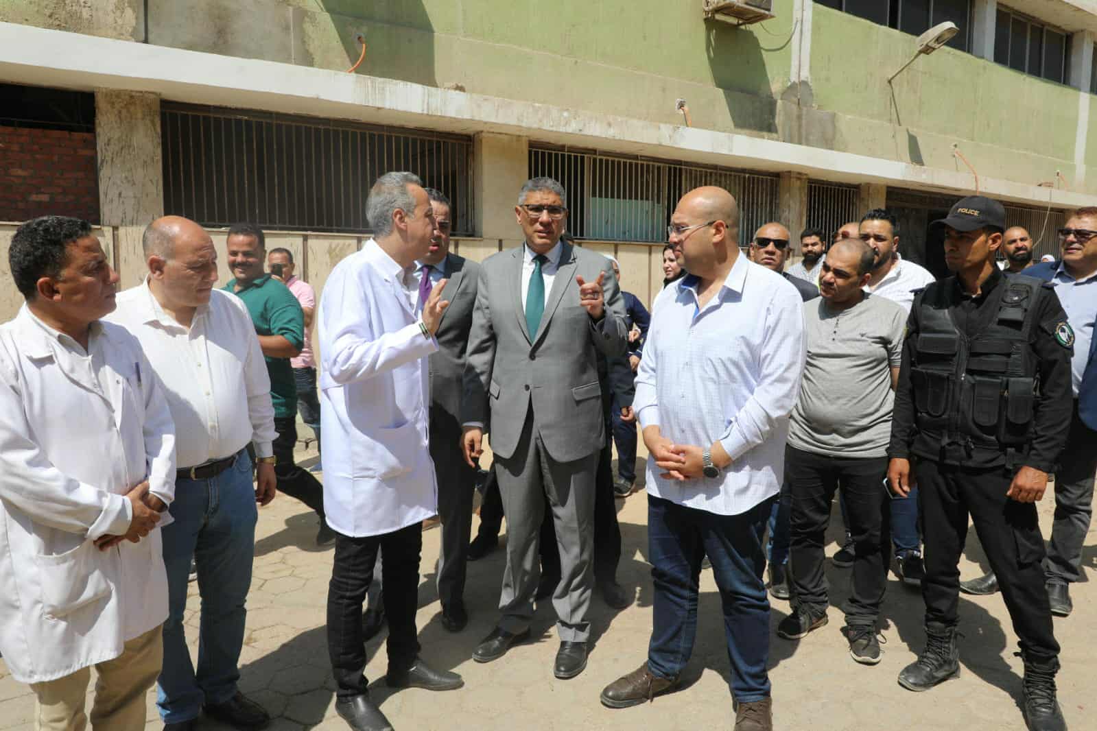 محافظ الجيزة يتفقد مستشفى الحوامدية العام