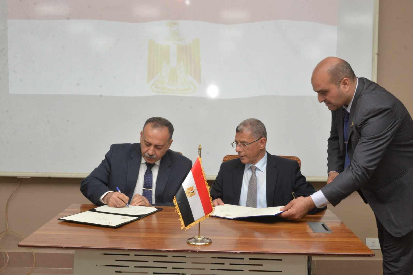 لنشر الثقافة العلمية ودعم التنمية المحلية..بروتوكول تعاون مع وكالة الفضاء المصرية بأسيوط