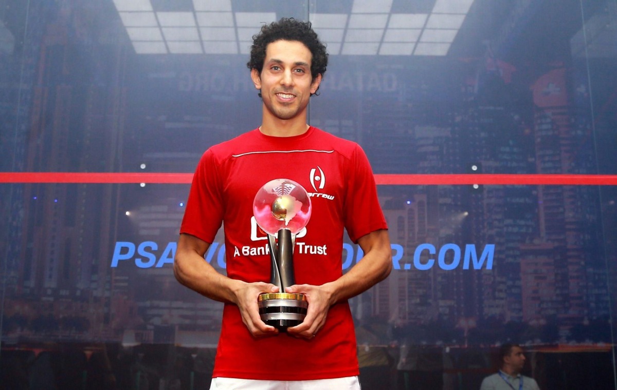 بعد مسيرة حافلة بالإنجازات .. طارق مؤمن يعلن إعتزاله الاسكواش