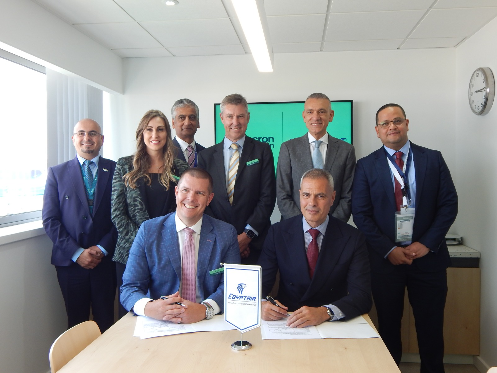 مصر للطيران توسع شراكتها الاستراتيجية مع Acron Aviation لدعم أسطولها من طراز بوينج B737-MAX بأحدث الأنظمة للطائرات