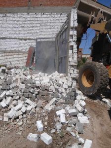 محافظ المنيا: إزالة 215 حالة تعدٍ على الأراضي الزراعية وأملاك الدولة والبناء المخالف