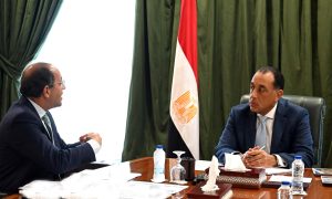 رئيس الوزراء يبحث موقف سداد المستحقات المتأخرة للمصدرين