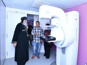 قافلة طبية لدعم صحة المرأة في الكاتدرائية بالعباسية