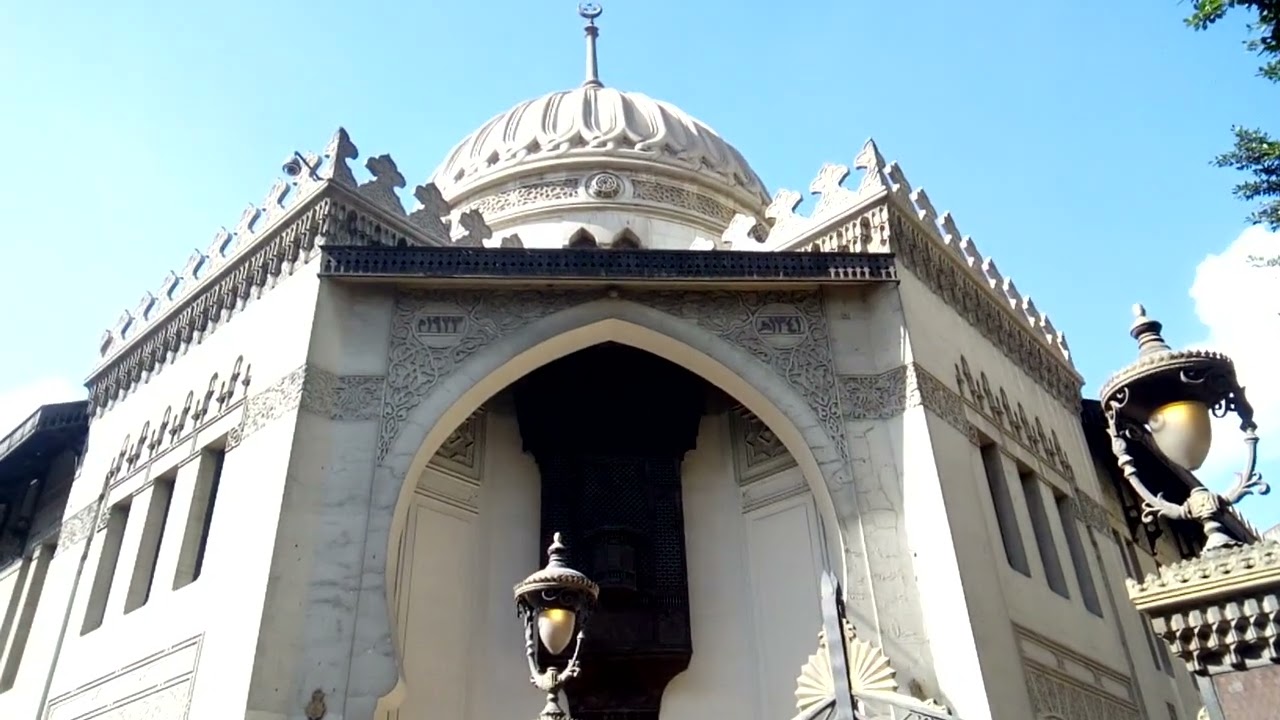 وزير الثقافة يؤكد سلامة معهد الموسيقى بعد حريق سنترال رمسيس