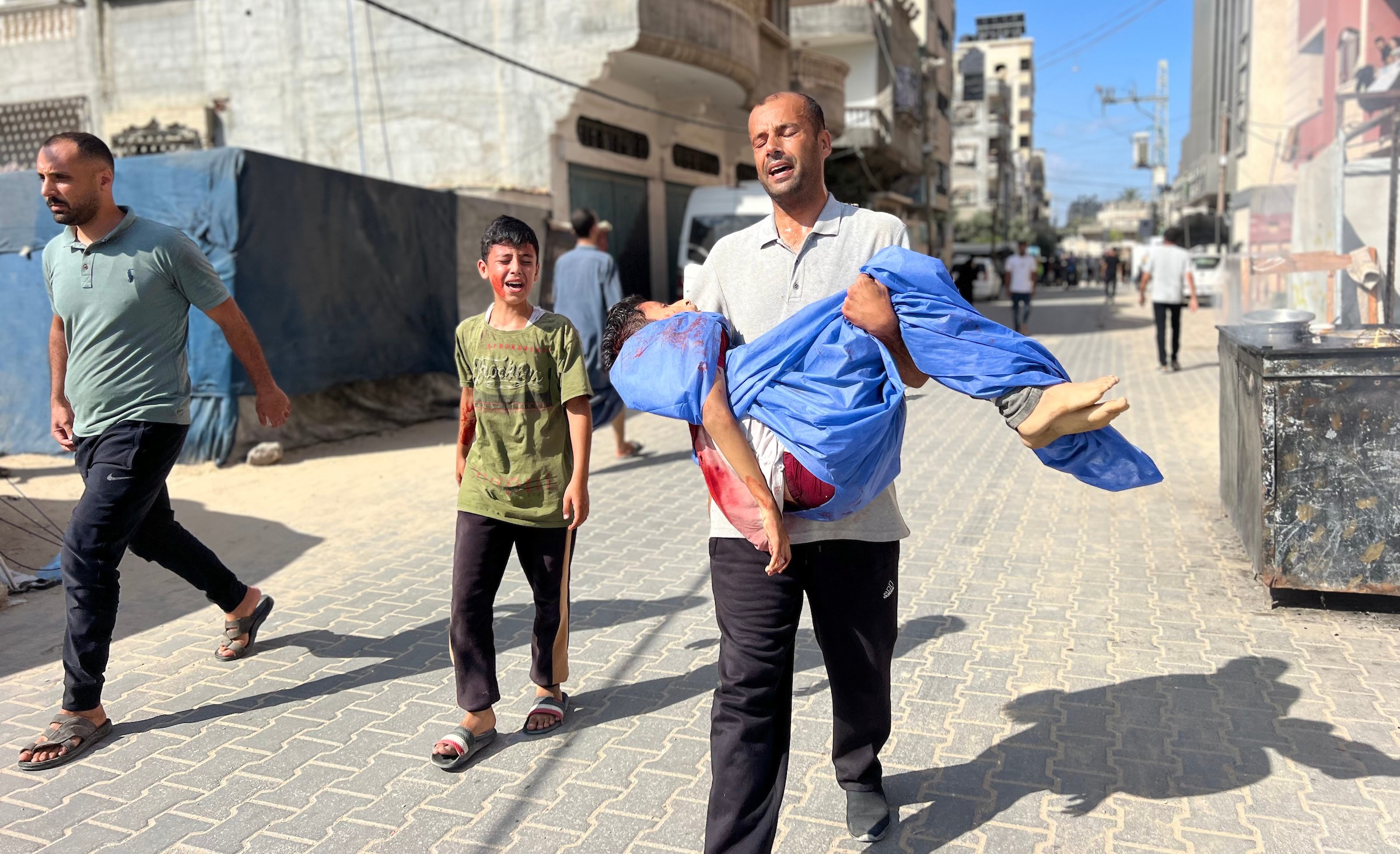 تصعيد إسرائيلي جديد يوقع 93 شهيدًا و278 إصابة في غزة