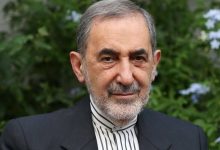 مستشار خامنئي: أي تصعيد ضد إيران سيمحو نفوذ أمريكا بالمنطقة