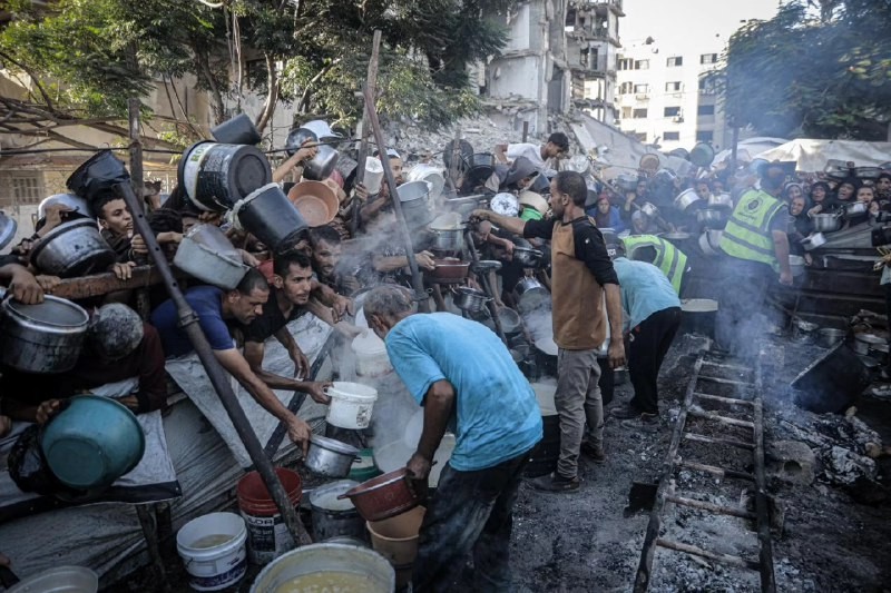 غزة.. جوع يفتك وقصف لا يتوقف وسط «صمت دولي» يدمي القلوب