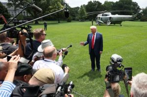 ترامب يفرض رسومًا جديدة على أوروبا والمكسيك