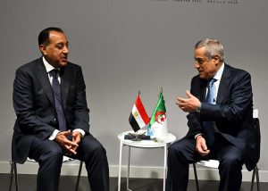 مدبولي يدعو إلى زيادة معدلات التبادل التجاري مع الجزائر