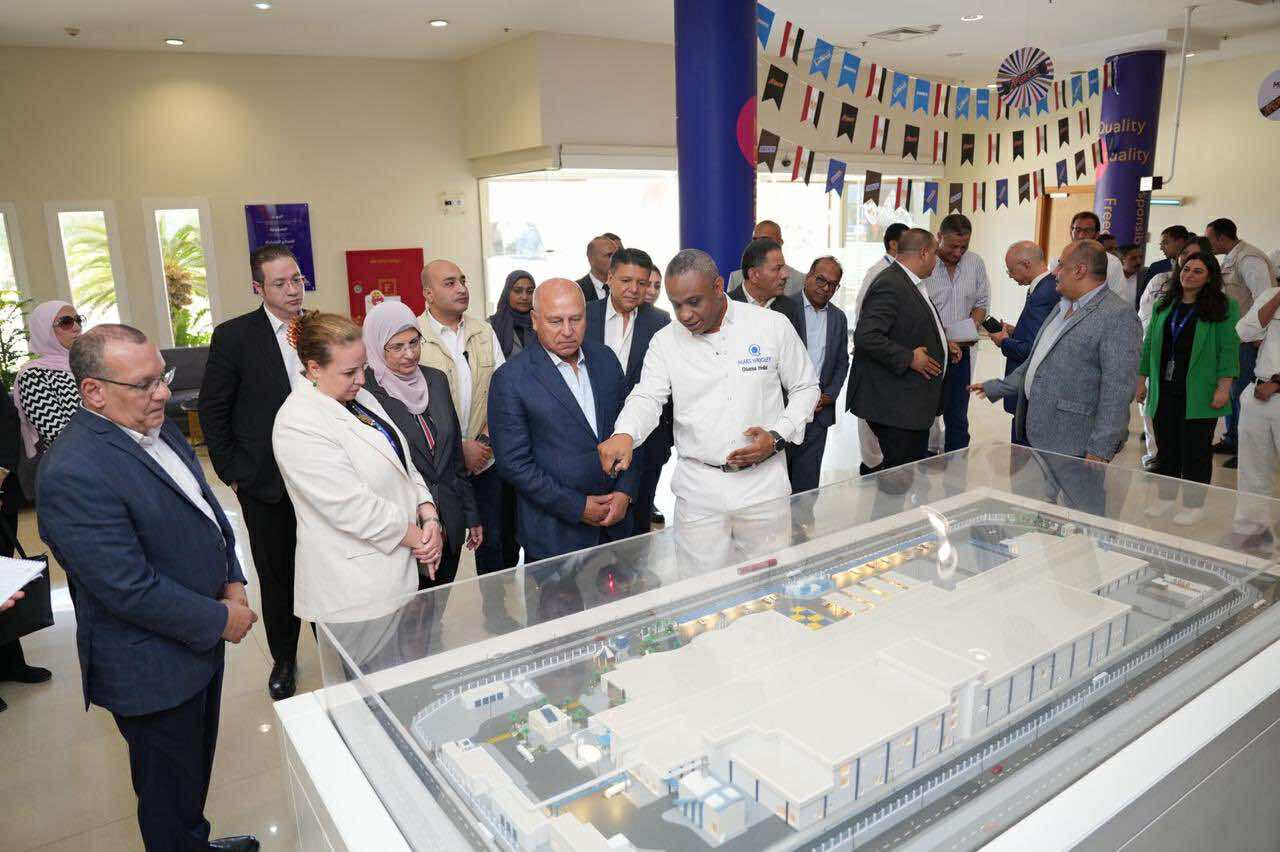 “مارس مصر” تستقبل وزير الصناعة والنقل في أول زيارة من نوعها: مصر مركز صناعي عالمي لتصنيع وتصدير الشوكولاتة