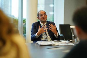 وزير المالية خلال اجتماع الجمعية المصرية البريطانية بلندن: نستهدف استمرار خفض الدين الخارجى