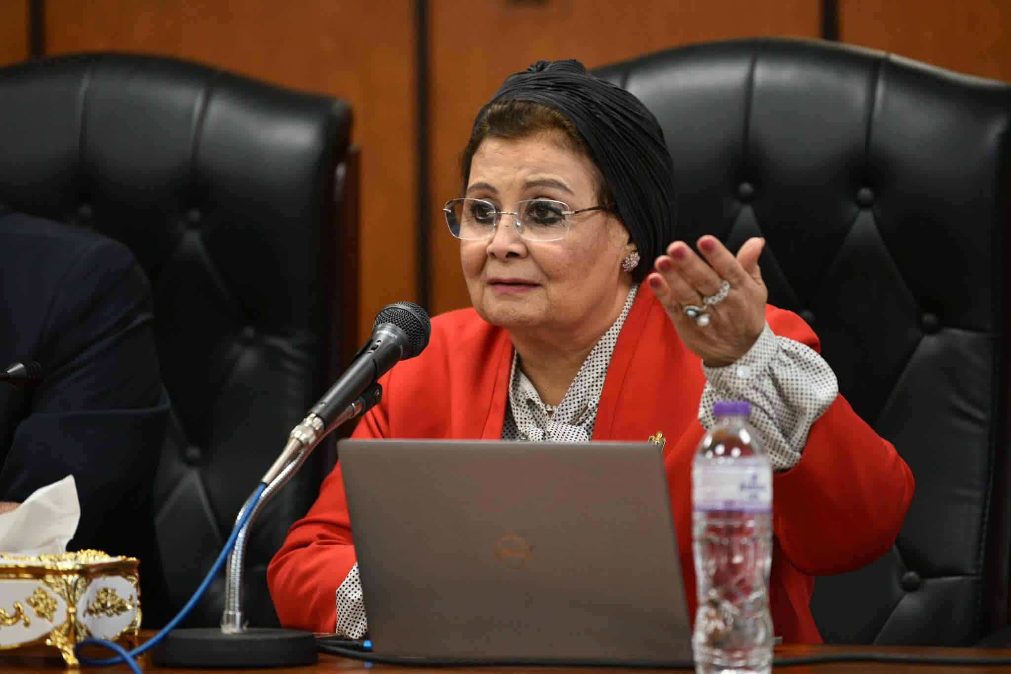 نائب وزير الصحة تبحث مع ممثلي القطاع الطبي الخاص بـ«المنيا» إجراءات لتقليل الولادات القيصرية