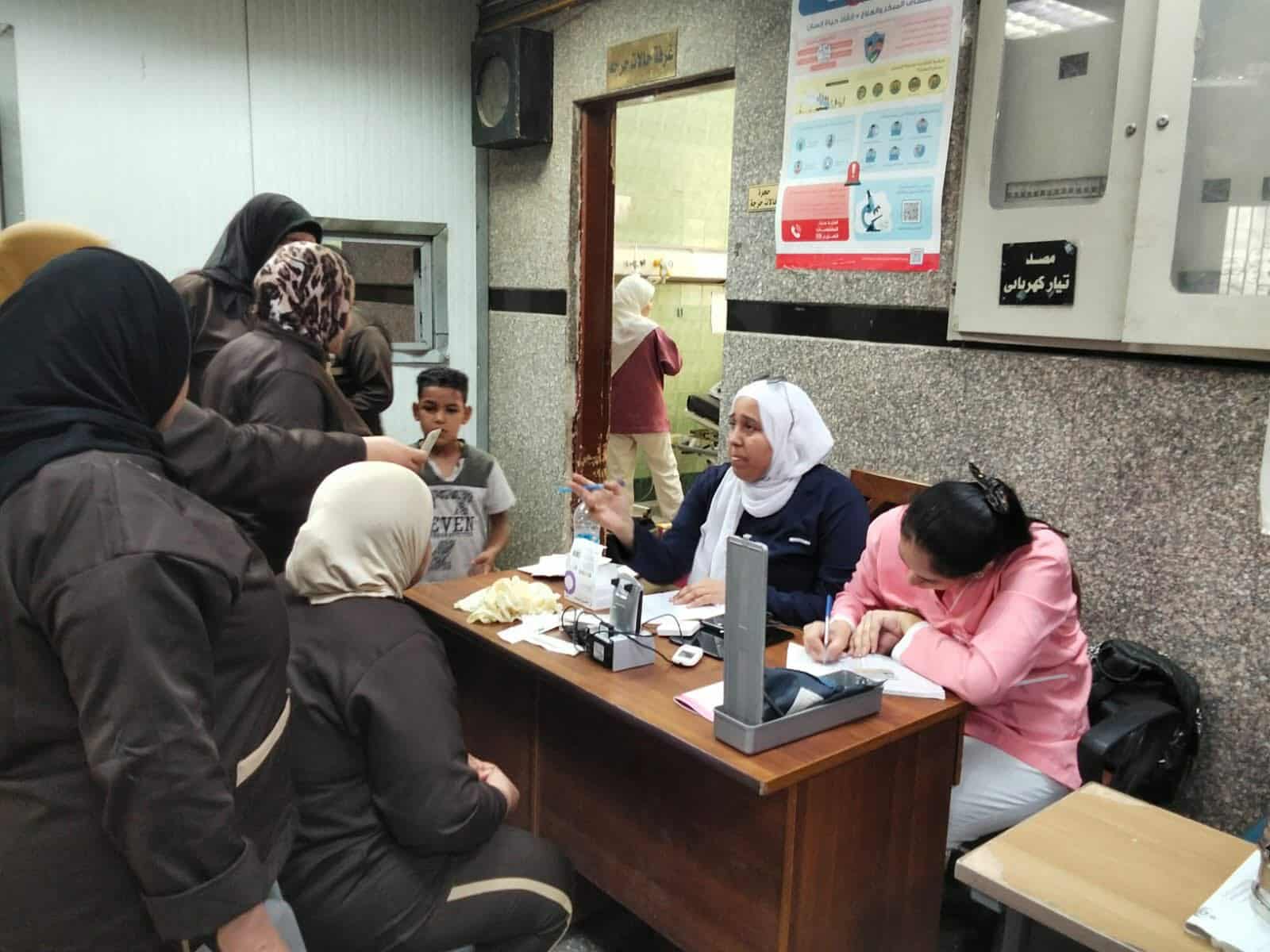 خلال 10 أيام.. «100 يوم صحة» تقدم 15 مليون و 128 ألف خدمة طبية مجانية