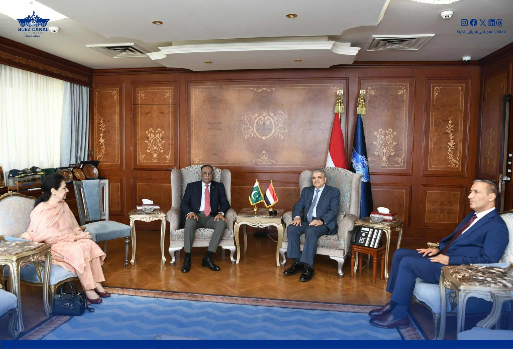 ربيع يستقبل رئيس هيئة الأركان الباكستانية لبحث آلية تعميق الشراكة