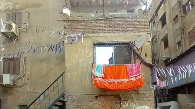 العقارات المتهالكة «نعوش أسمنتية»