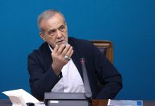 الرئيس الإيراني: نحن أنصار سلام ومصممون على الدفاع عن حدودنا