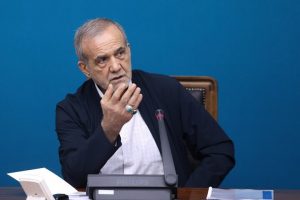 الرئيس الإيراني: نحن أنصار سلام ومصممون على الدفاع عن حدودنا