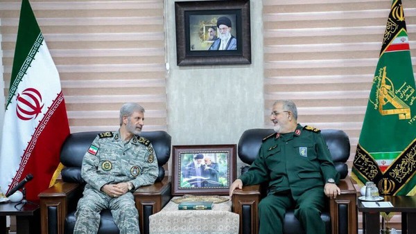 قائد بالحرس الثوري: جاهزون لـ «ضرب العدو مجدداً»