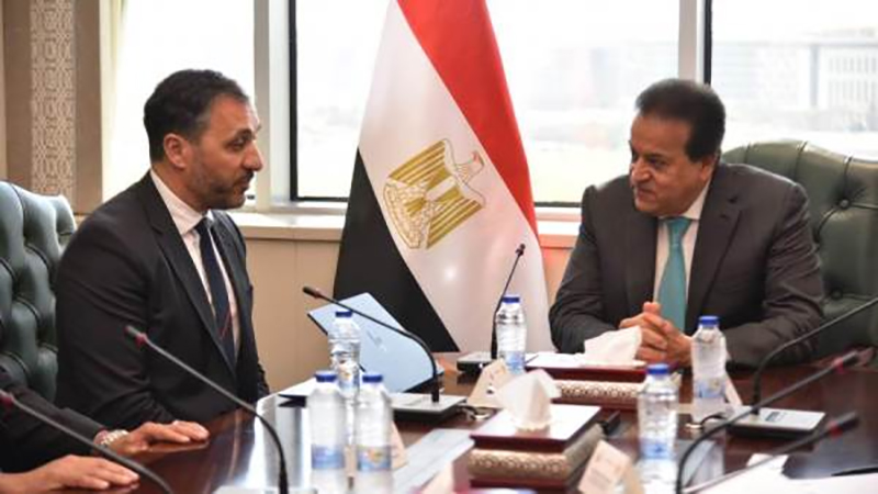 وزير الصحة يستقبل المدير التنفيذي لشركة “HP”