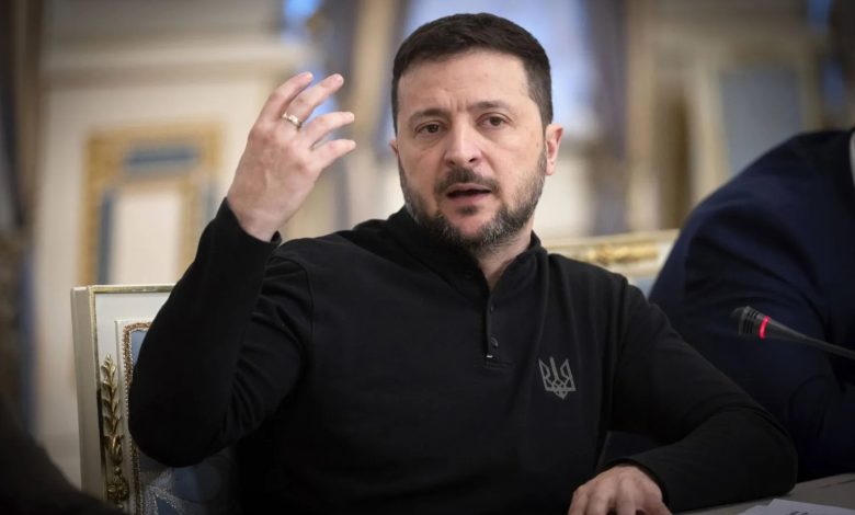 زيلينسكي يطالب بعقوبات وإجراءات عاجلة بعد هجمات روسية مكثفة