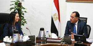 الحكومة تكشف شحن ٥٣٣ ألف طن مساعدات إنسانية لغزة