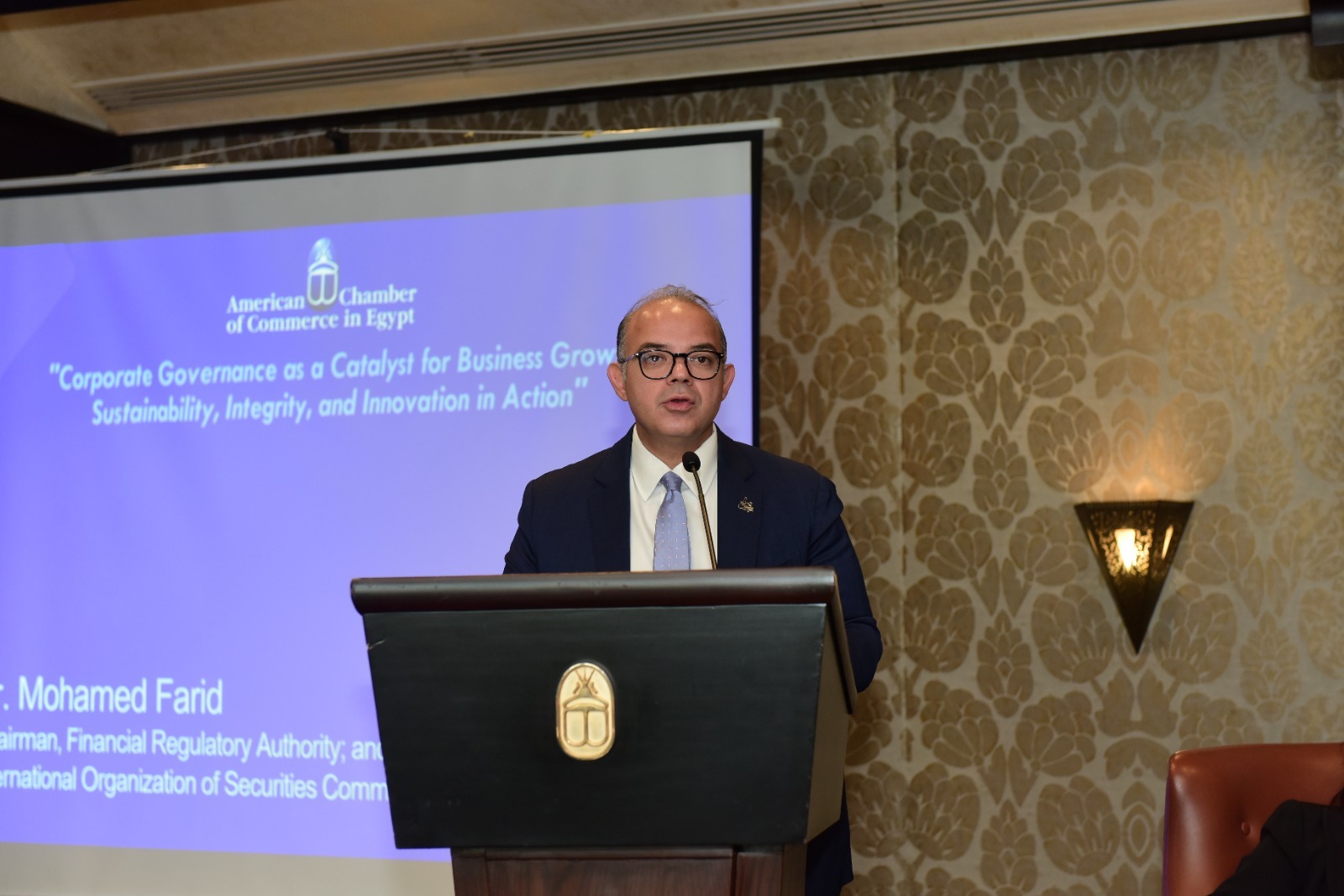 محمد فريد : حوكمة الشركات ركيزة أساسية لنمو واستدامة الأعمال