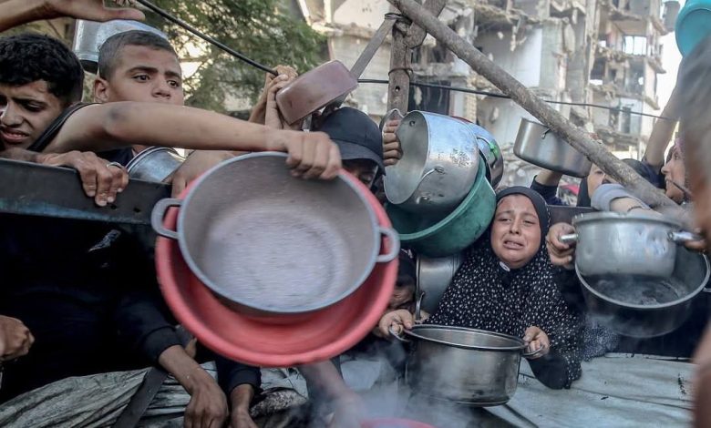 الأونروا: المجاعة «واقعٌ» بغزة والنازحون بلا مكان آمن
