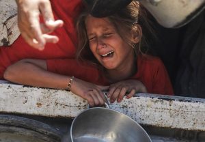 مجاعة غزة تقتل الأطفال وحصيلة الضحايا تتصاعد