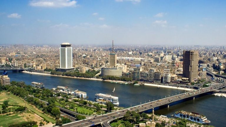 القاهرة تستضيف مباحثات وقف إطلاق النار بغزة