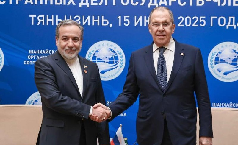 لافروف يناقش الملف النووي الإيراني وتحضيرات زيارة بوتين للصين