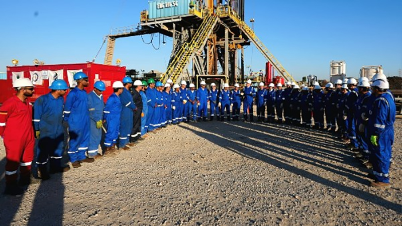 وزير البترول يجري زيارة ميدانية إلى موقع بئر “بيجونا-2”