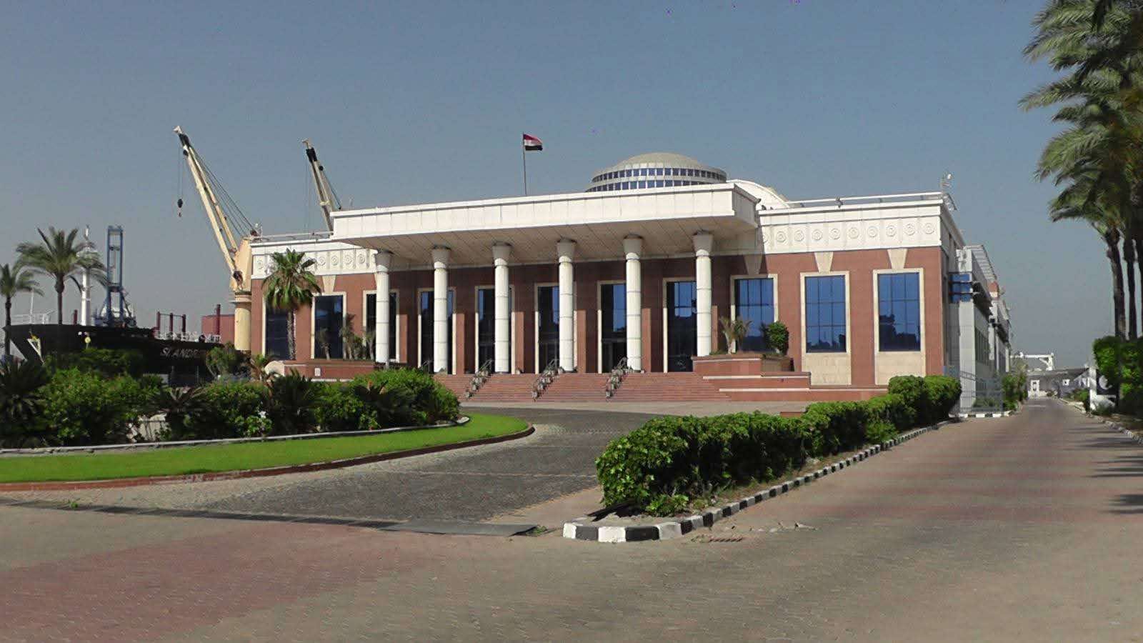 73 محورًا جديدًا يعبر النيل: شرايين تنمية تربط الشرق بالغرب