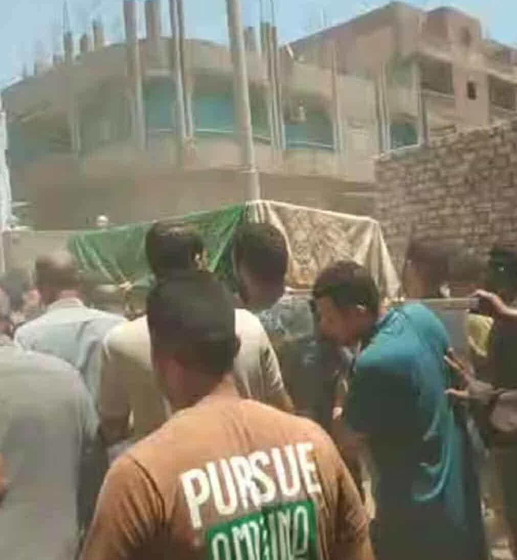 البلد كلها بتودعهم..تشييع جثامين الثلاثة من ضحايا الهجرة غير شرعية بأسيوط 