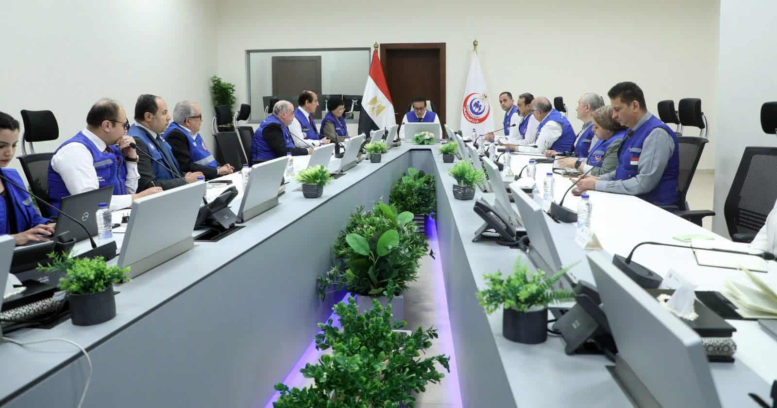 وزير الصحة يترأس غرفة الأزمات لمتابعة تداعيات حريق سنترال رمسيس
