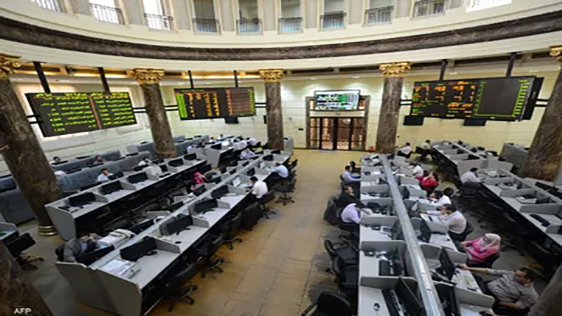 البورصة تنقذ المستثمرين من «دخان حريق السنترال»