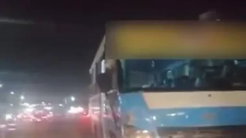 حبس سائق حافلة بتهمة السير عكس الاتجاه فى مدينة نصر