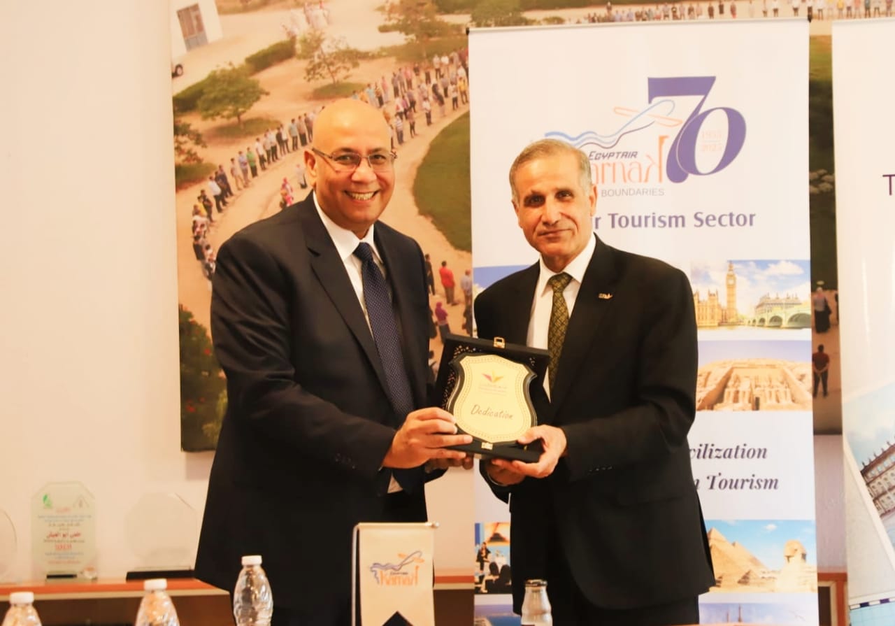 مصر للطيران توقع عدداً من بروتوكولات التعاون مع جامعة هليوبوليس ومجموعة شركات سيكم القابضة للاستثمار