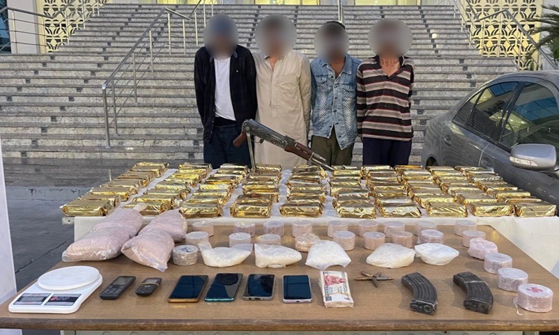 مصرع عنصر جنائي وضبط 4 آخرين من تجار المخدرات بعد تبادل إطلاق نار مع الشرطة بالإسماعيلية