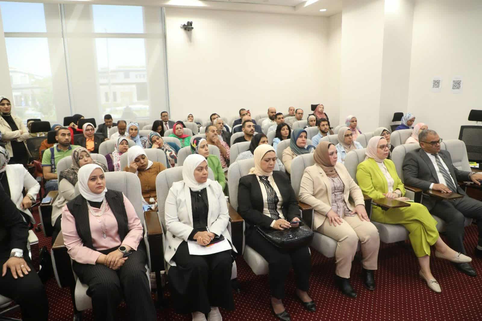 تنظيم دورة تدريبية للعاملين بالصحة على تطبيق منظومة موازنة البرامج والأداء