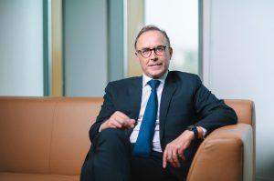 صافي أرباح بنك كريدي أجريكول تتراجع 6% إلى خلال النصف الأول من 2025