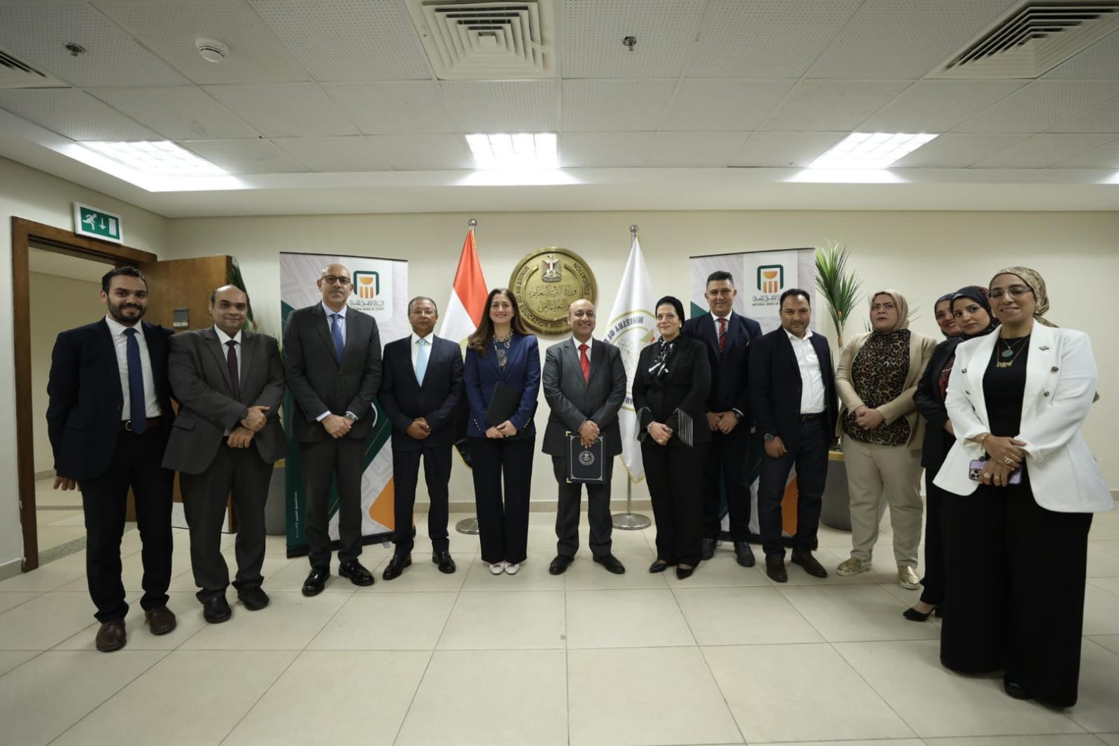 استكمالا لميكنة المدفوعات: البنك الأهلي المصري يوقع بروتوكول تعاون مع وزارة التربية والتعليم