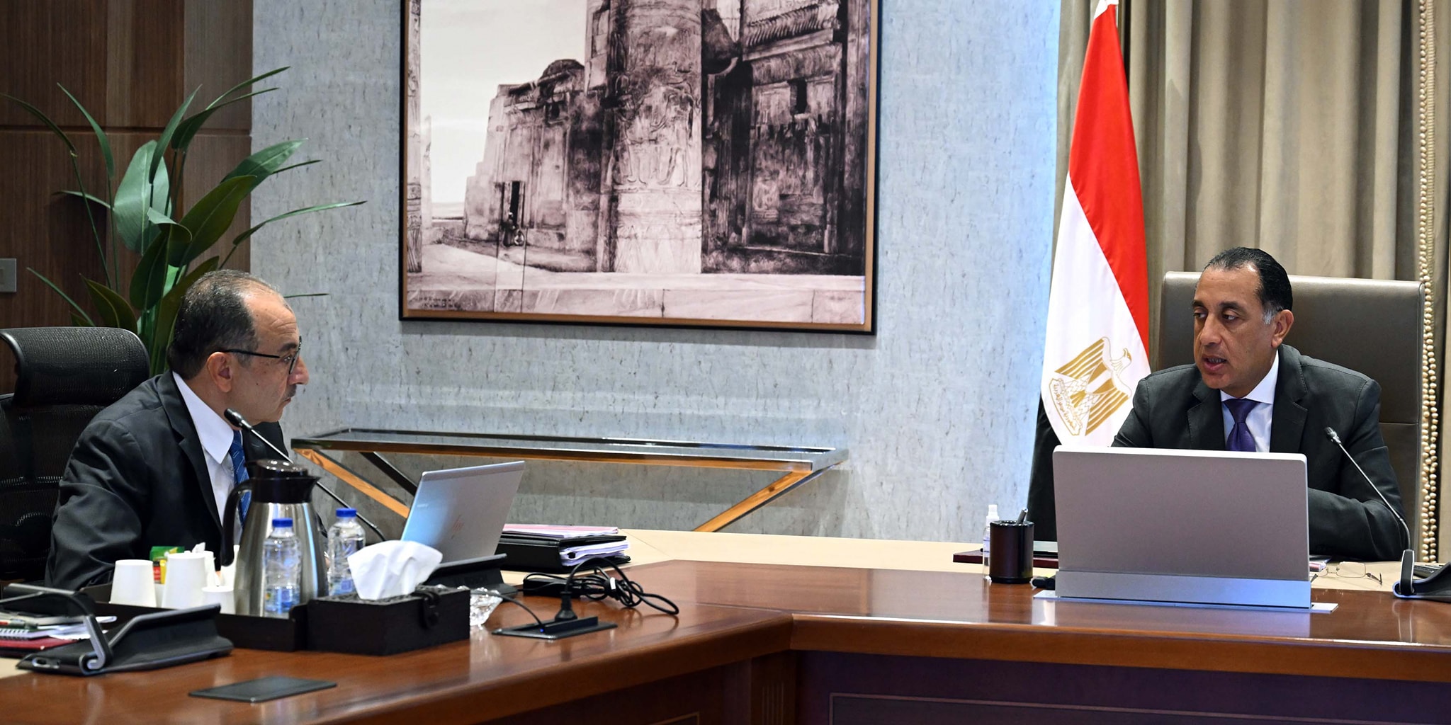 مدبولي: دور  استراتيجي لصناعة الغزل والنسيج في دعم الاقتصاد