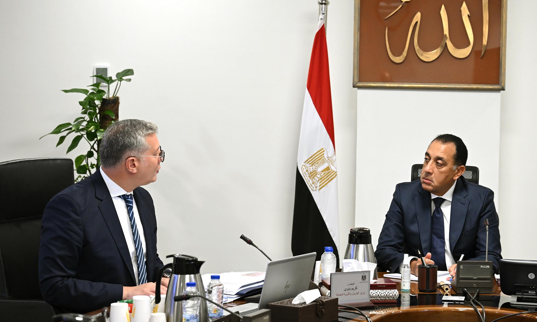 رئيس الوزراء يتابع جهود الرقابة على تداول المنتجات البترولية