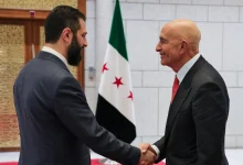 المبعوث الأمريكي يدعو لإنهاء العنف في سوريا عبر الحوار