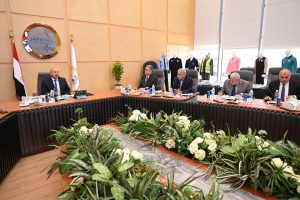 الوزير: رفع كفاءة خدمات النظافة والأمن بالسكك الحديدية وتعزيز بيئة العمل للعاملين