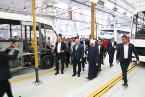 الوزراء يتفقدون مصانع النصر للسيارات: إحياء القلعة الصناعية العريقة في حلوان