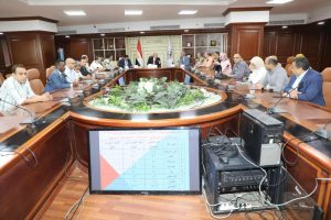 محافظ بني سويف يتابع اللجان وانتظام التصويت في اليوم الأول لجولة الإعادة لانتخابات الشيوخ