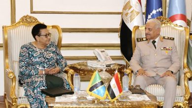 مصر وتنزانيا تعززان تعاونهما العسكري